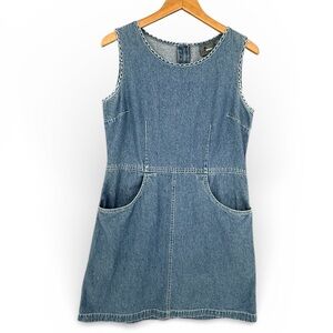 Liz Wear Denim Sleeveless Dress Zip Back Size 12P 100% Cotton Pockets